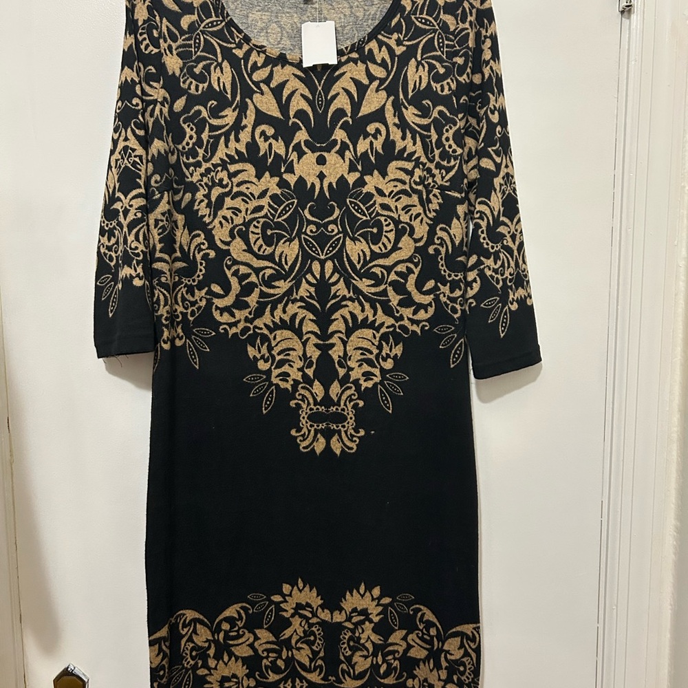 Mlle Gabrielle Black and Gold Long Sleeve Dress